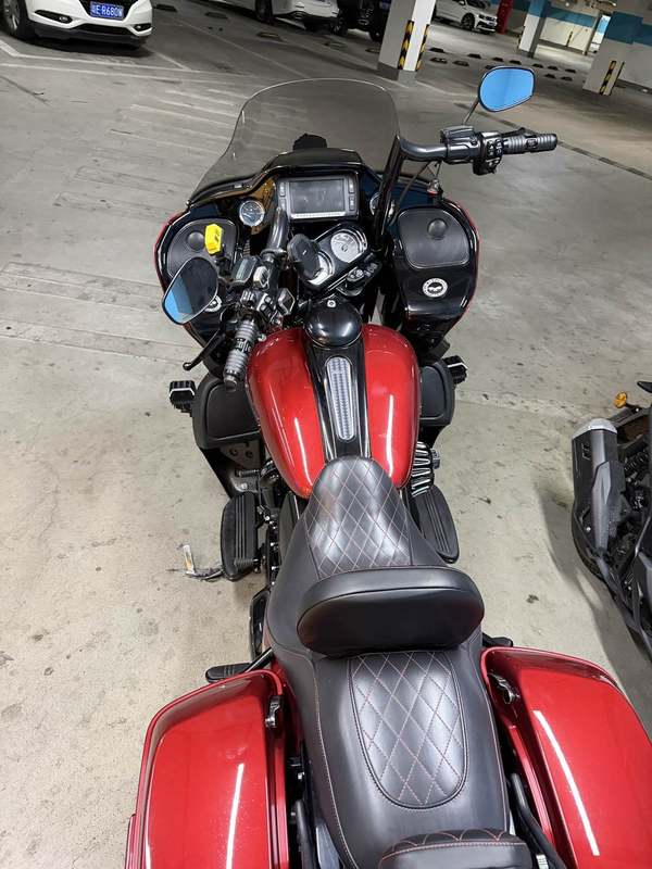 二手哈雷戴维森公路滑翔 Road Glide