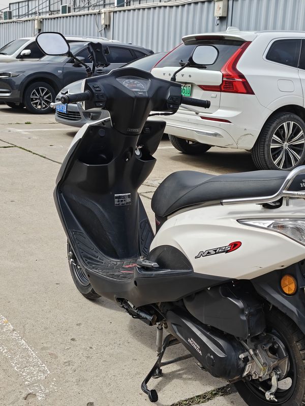 二手新大洲本田NS125D