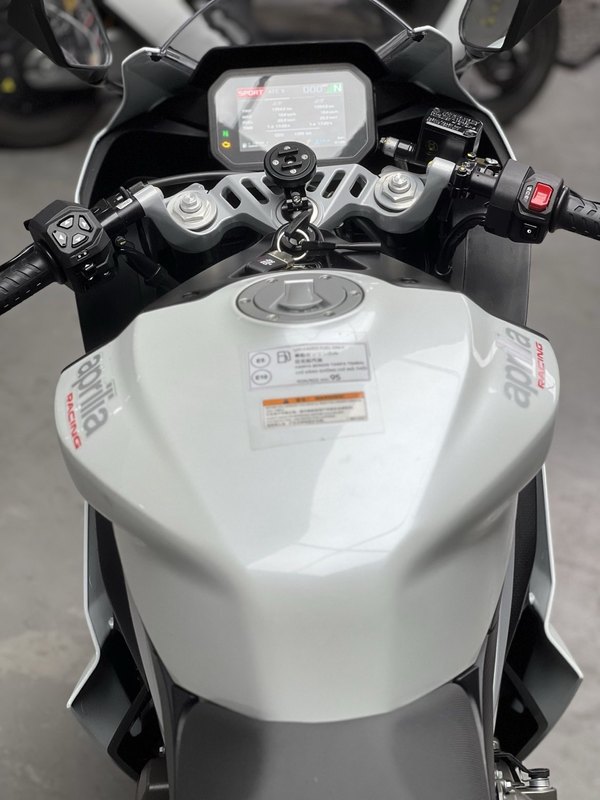 二手阿普利亚RS 457