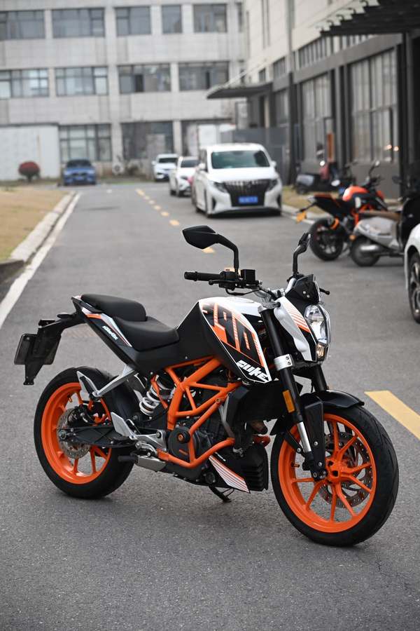 二手KTMR2R390 Duke