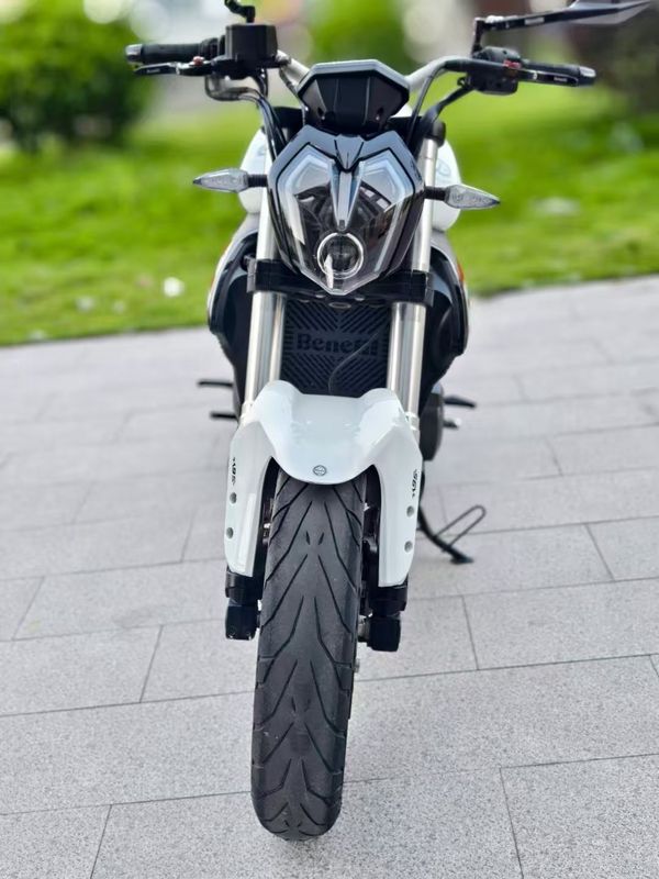 二手贝纳利蓝宝龙 BN302S