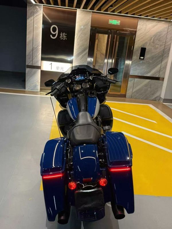 二手哈雷戴维森公路滑翔 Road Glide