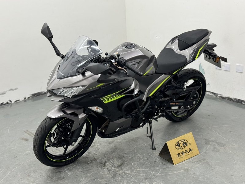 二手川崎Ninja 400