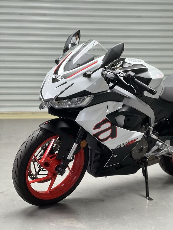 二手阿普利亚RS 457