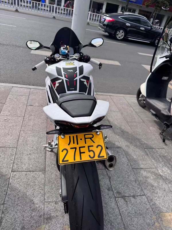 二手张雪机车500RR