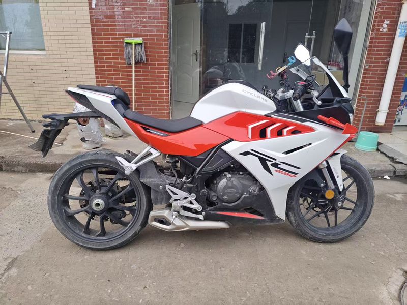 二手赛科龙RC250