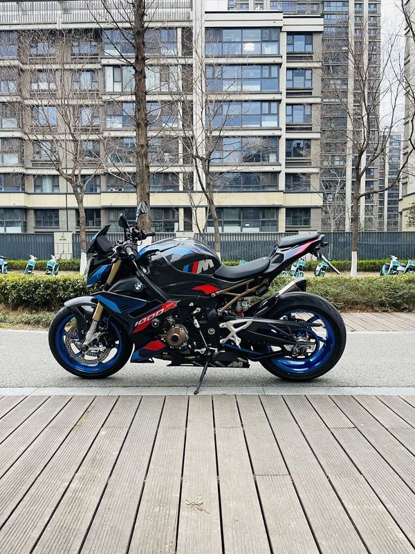二手宝马S 1000 R