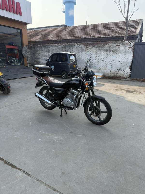 二手济南铃木酷飚150