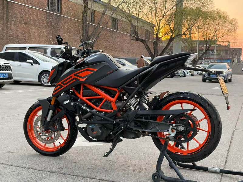 二手KTMR2R250 Duke