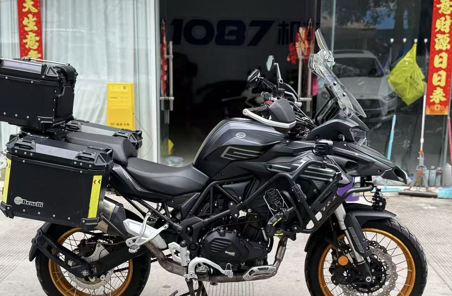 二手贝纳利TRK552