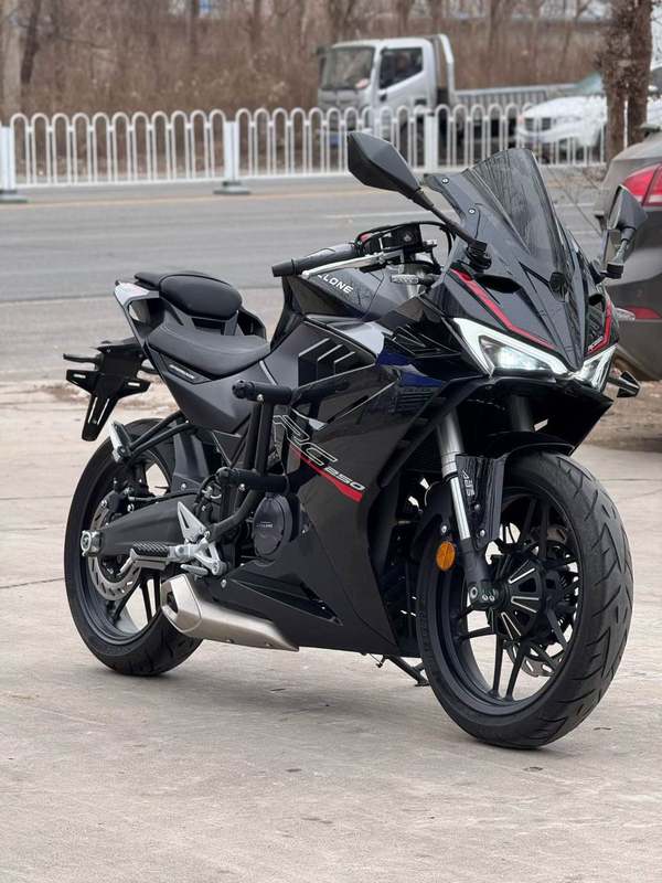 二手赛科龙RC250