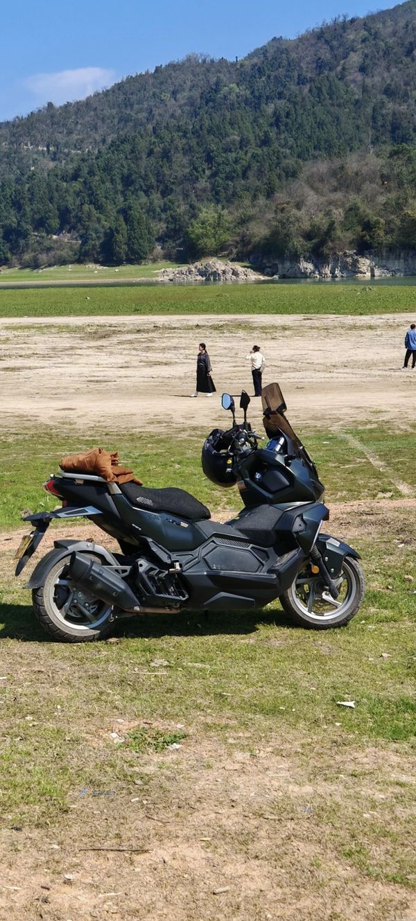 二手三阳哈士奇 Husky ADV150