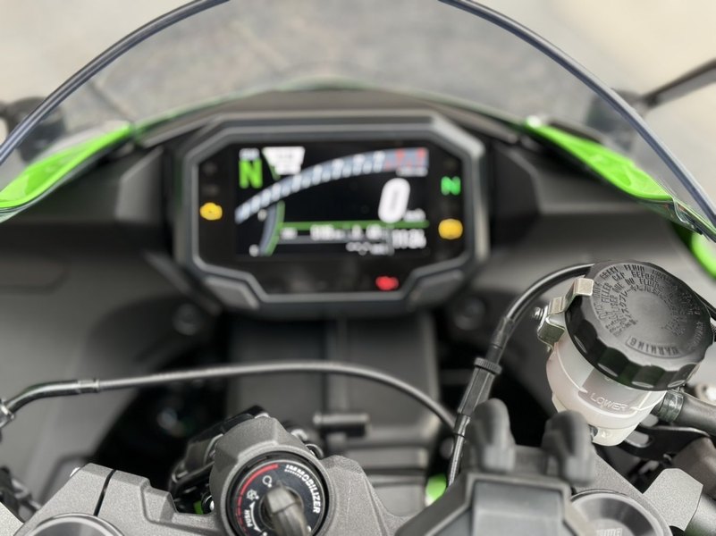 二手川崎Ninja ZX-6R 