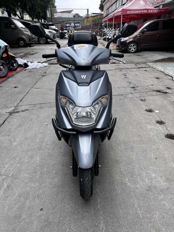 二手豪爵虎鲨VX125