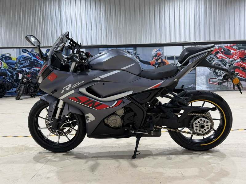 二手QJMOTOR赛250