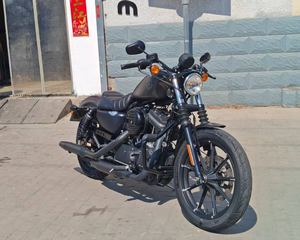 二手哈雷戴维森Iron883 硬汉