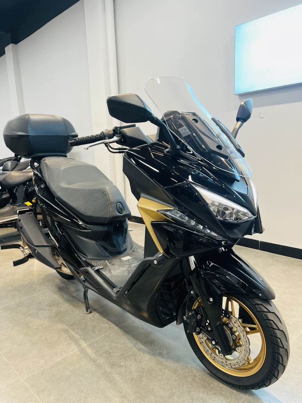 二手光阳赛艇 ST250