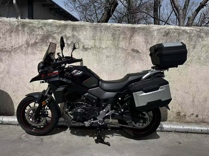 二手豪爵铃木DL250