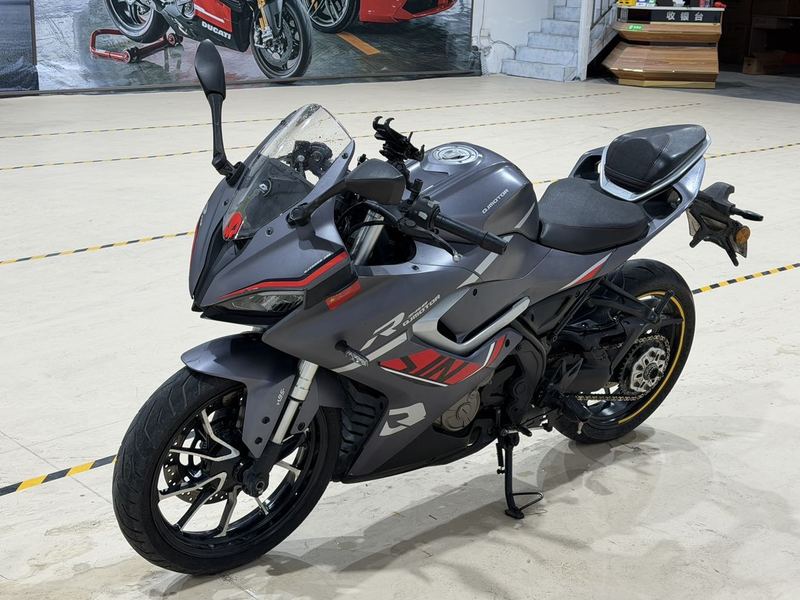 二手QJMOTOR赛250