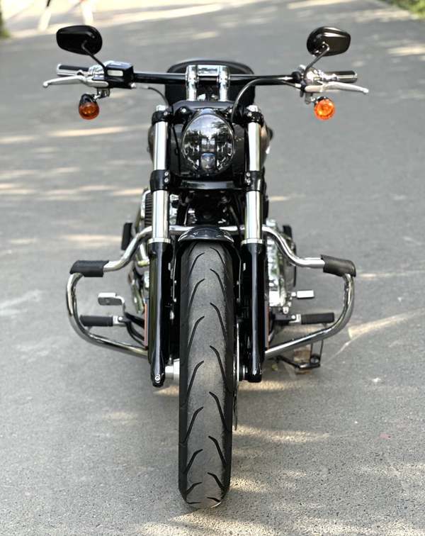 二手哈雷戴维森突破者 Breakout