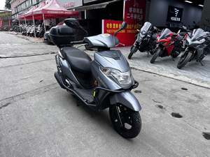 二手豪爵虎鲨VX125