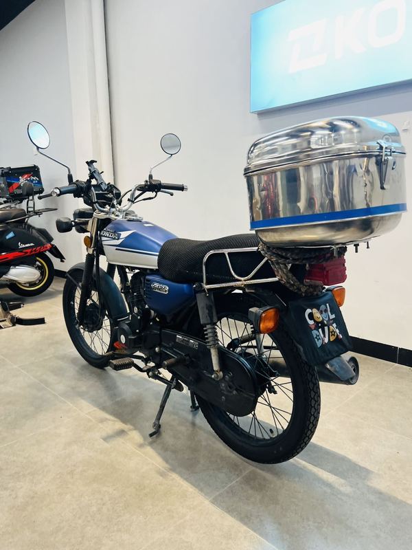 二手五羊本田CG125