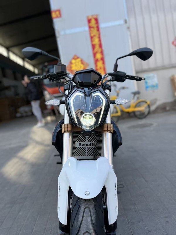 二手贝纳利蓝宝龙 BN302S