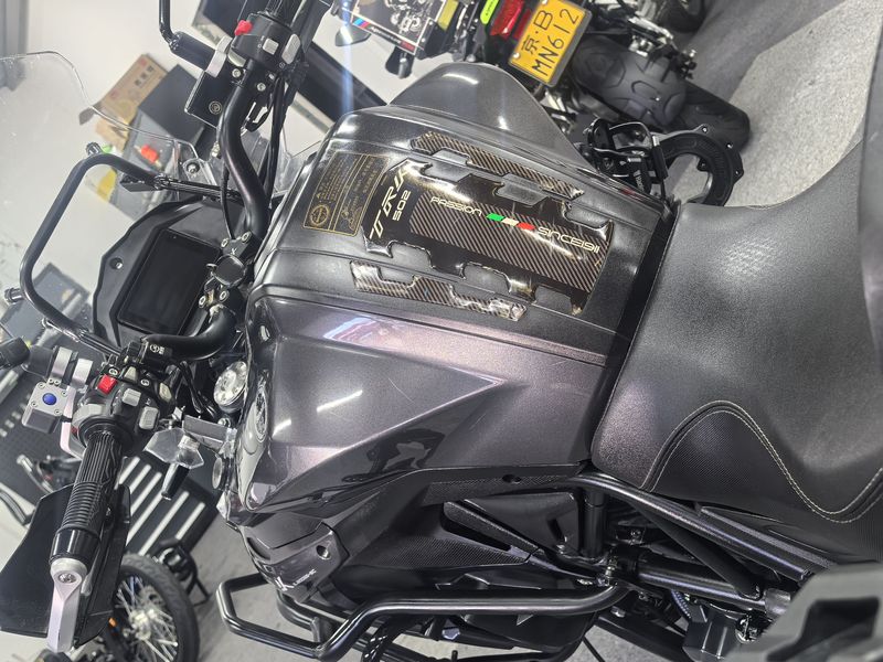 二手贝纳利金鹏 TRK502