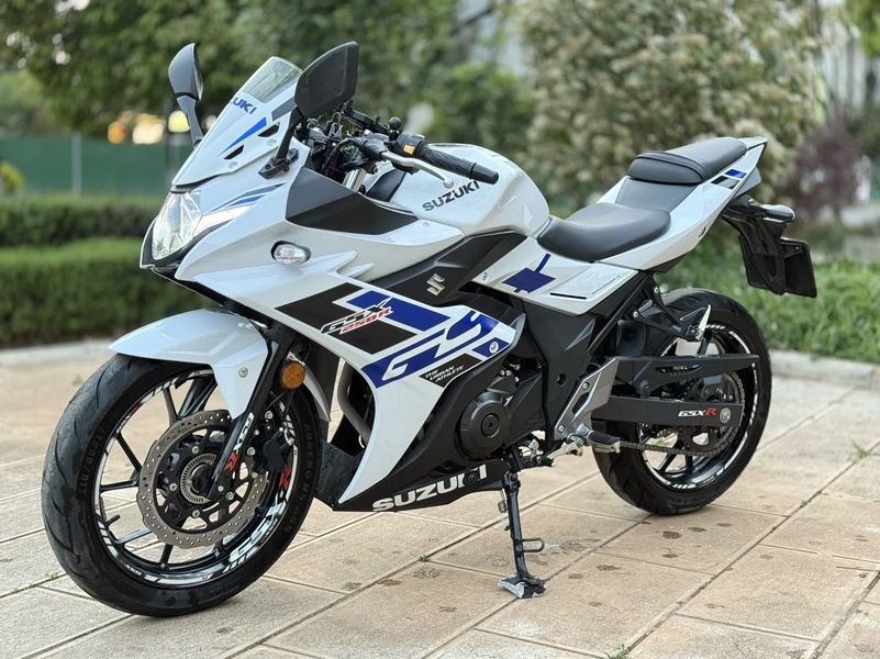 二手豪爵铃木GSX250R