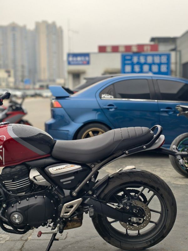 二手凯旋Speed 400