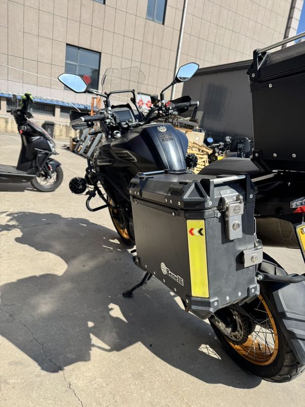 二手贝纳利TRK552