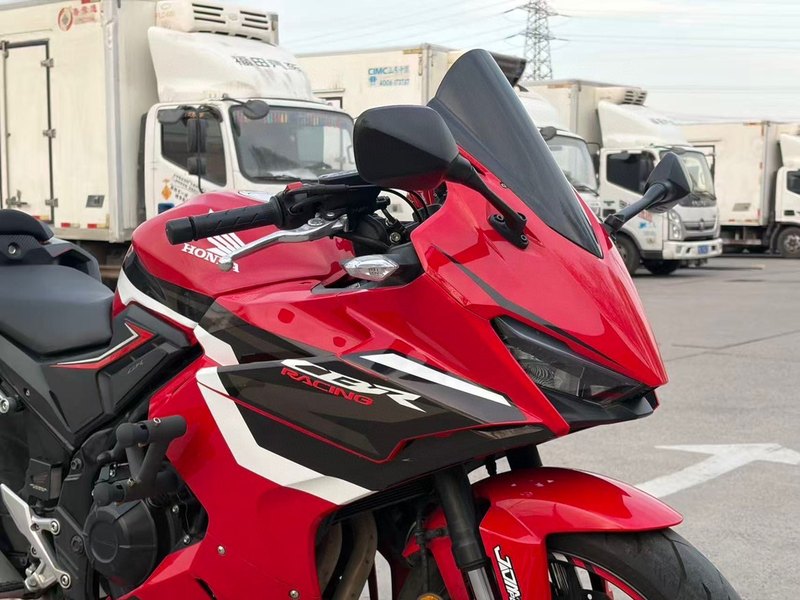 二手本田CBR400R
