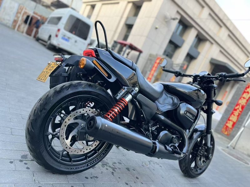 二手哈雷戴维森STREET ROD街路德 