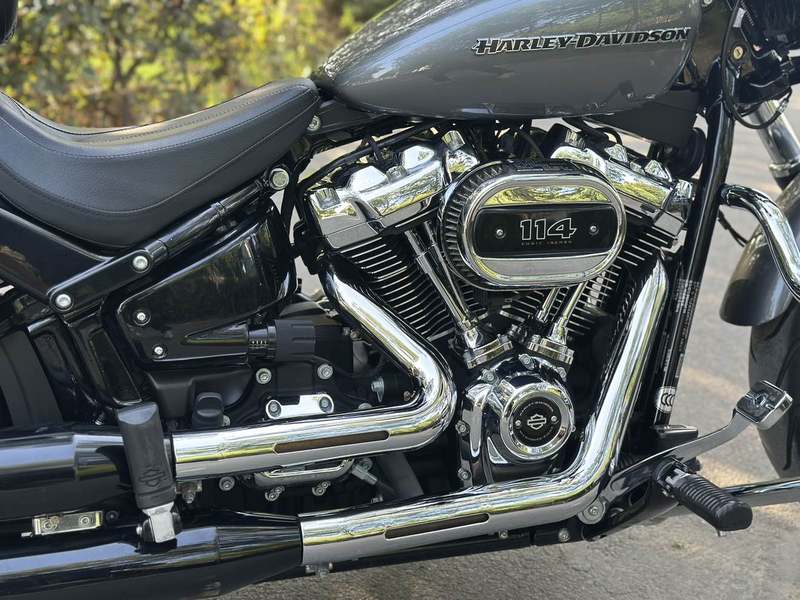 二手哈雷戴维森突破者 Breakout