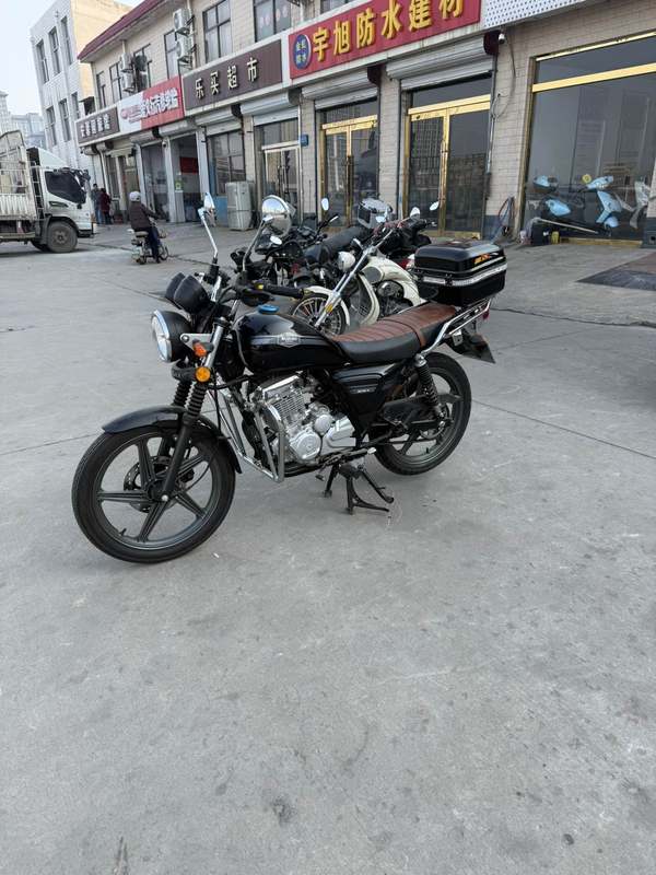 二手济南铃木酷飚150