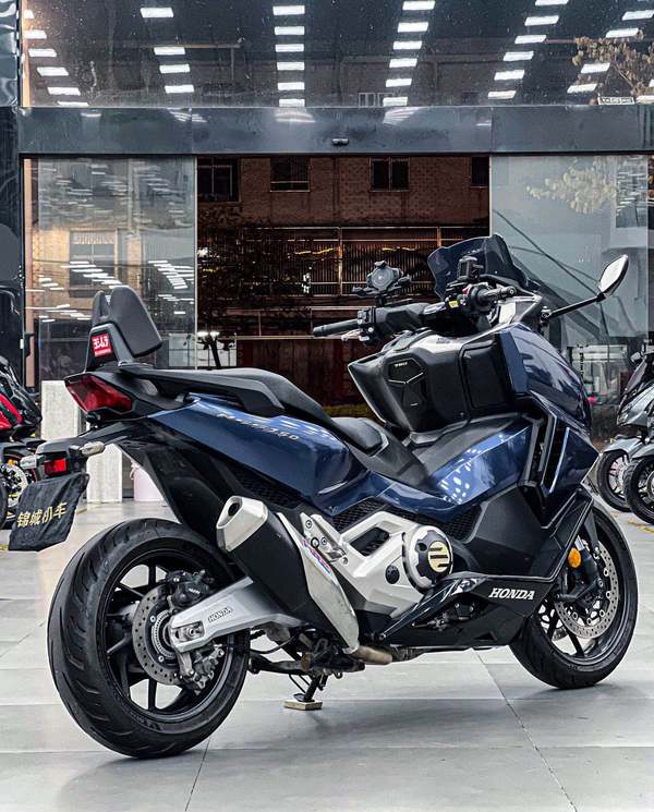 二手本田NSS750