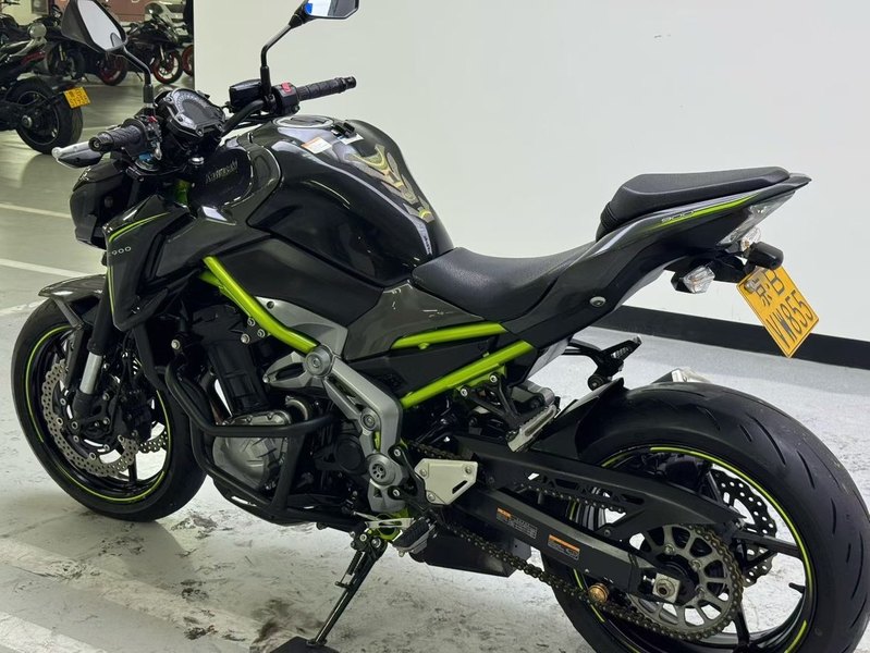 二手川崎Z900