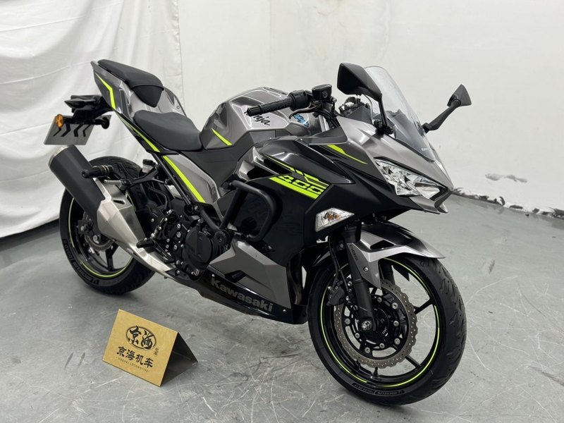 二手川崎Ninja 400
