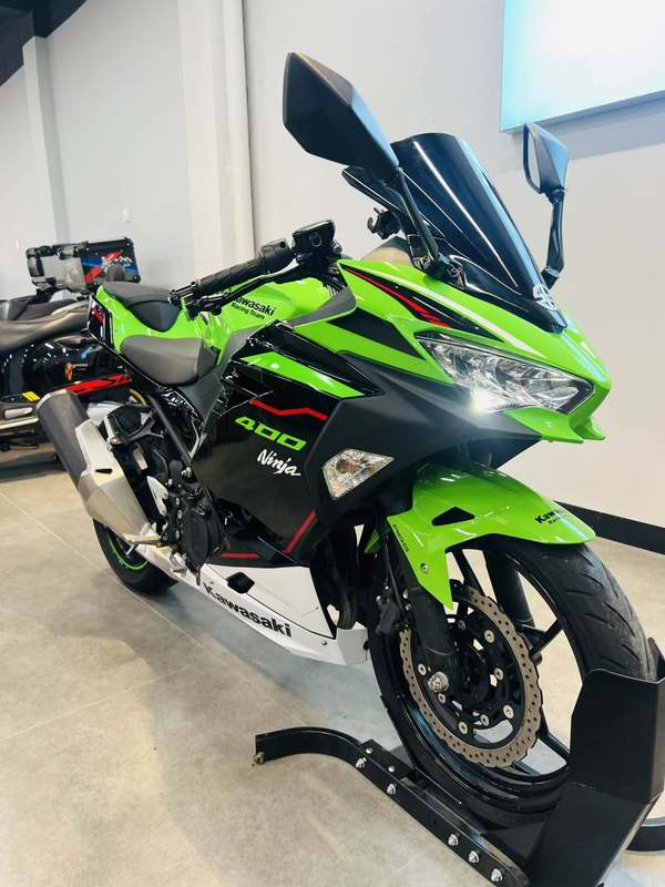 二手川崎Ninja 400