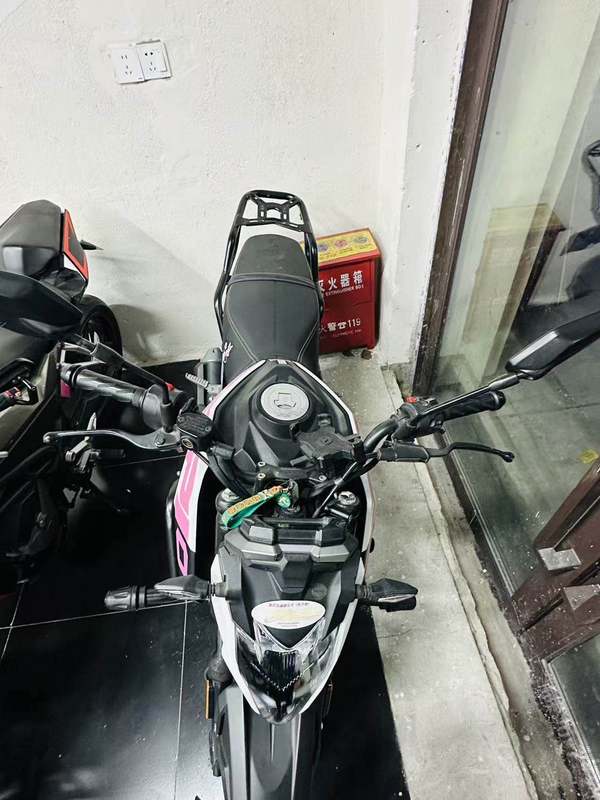 二手春风ST狒狒