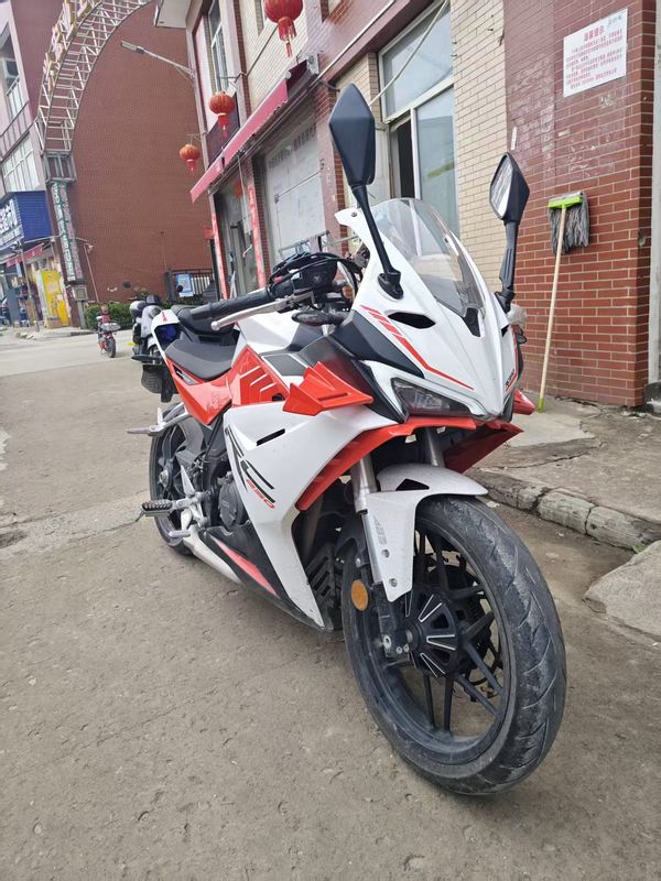 二手赛科龙RC250