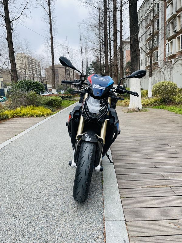 二手宝马S 1000 R