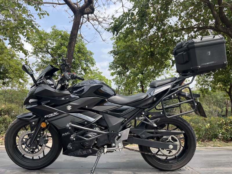 二手豪爵铃木GSX250R