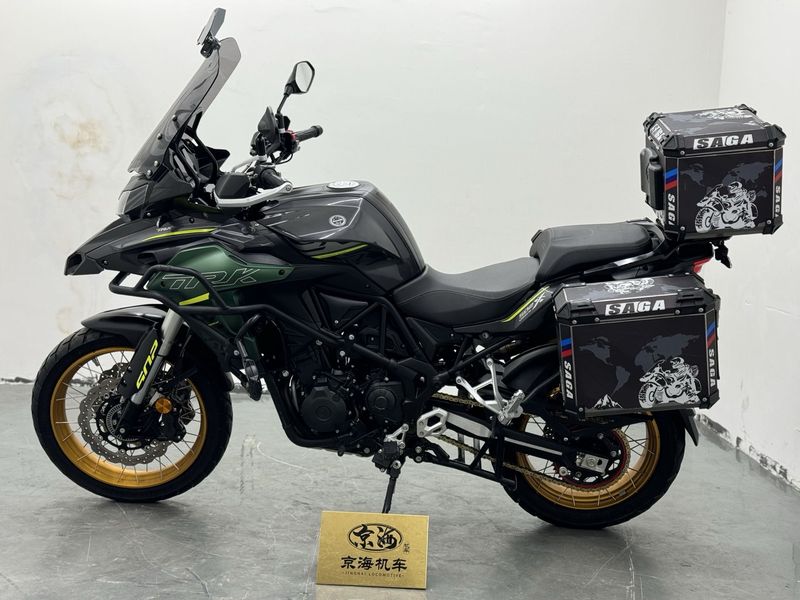 二手贝纳利金鹏 TRK502