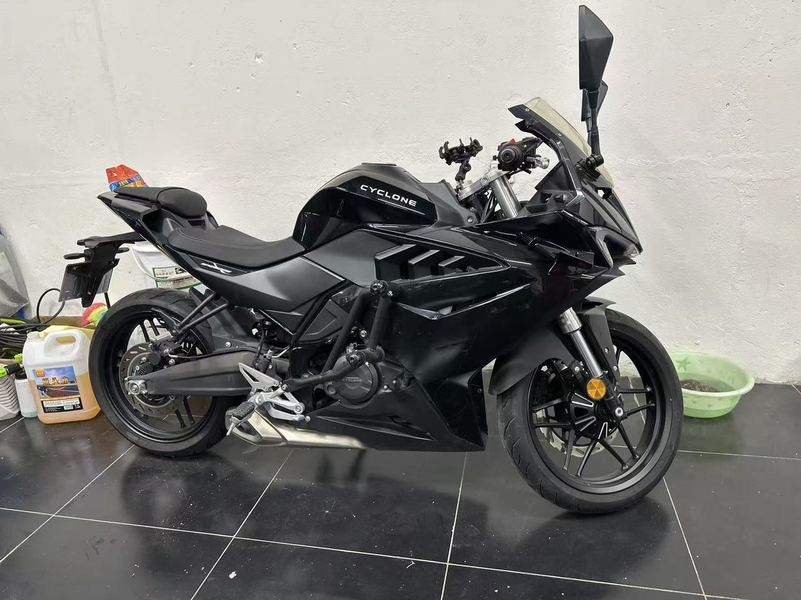 二手赛科龙RC250