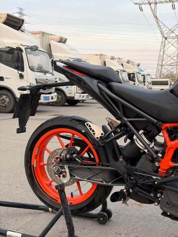 二手KTMR2R250 Duke