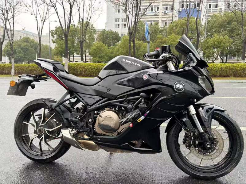 二手QJMOTOR赛400