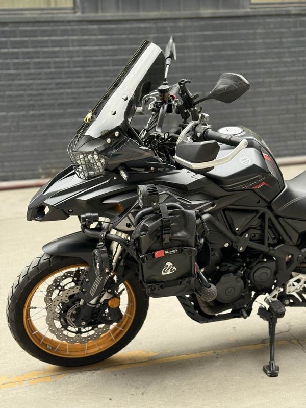 二手贝纳利TRK552