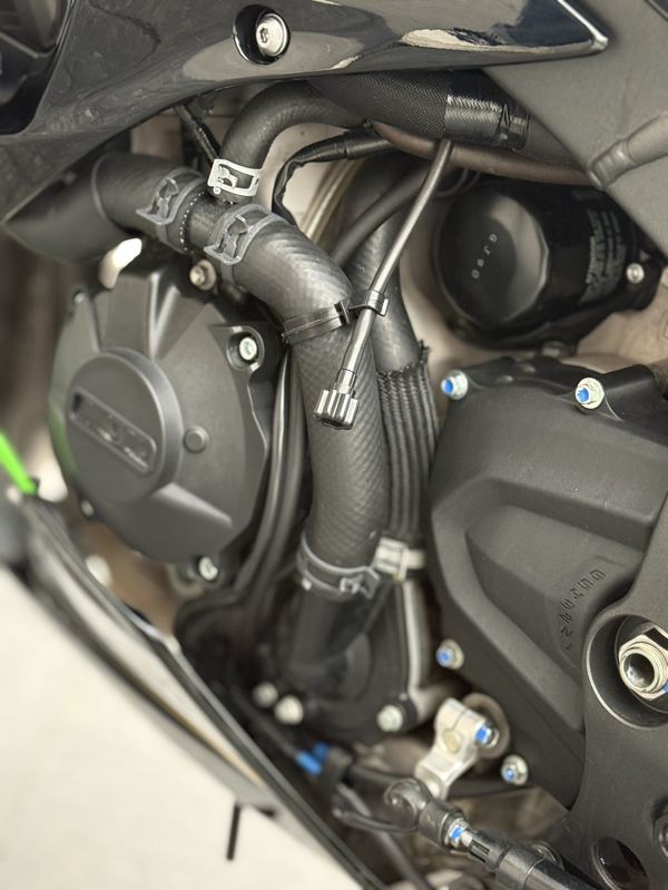 二手川崎Ninja ZX-6R 