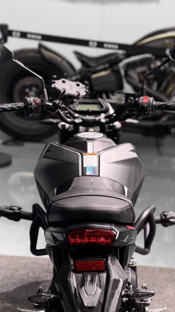 二手春风ST狒狒